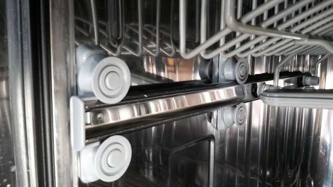 Hoover, model Heds 968, Dishwasher Guide Runners (for top plate rack)