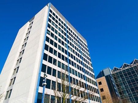 Coworking & Private – Modern & Flexible – Office Space to Let