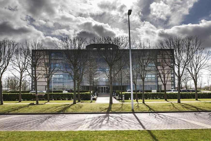 Stockley Park Modern Private Office to Let