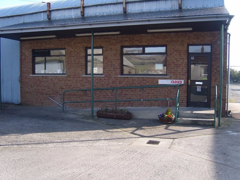 STUDIO / OFFICE / SHOP Comber Road