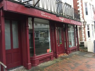 Commercial property, A3/A5, to let in Tunbridge Wells
