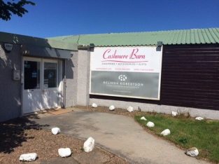 Rare opportunity – Retail Unit – extreamly popular location