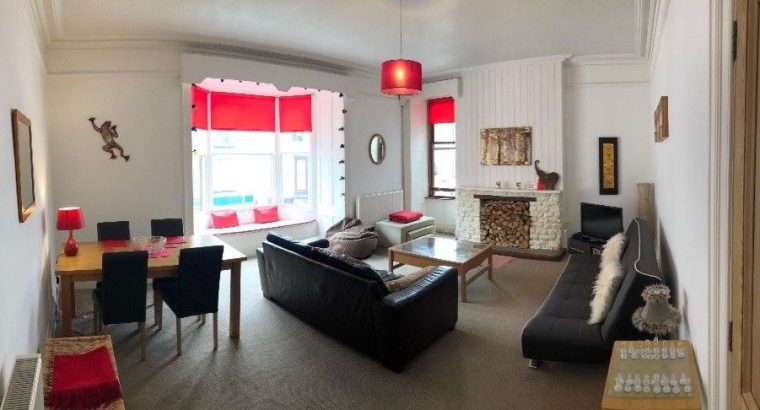 Mountain & Estuary Views One Bed Apartment For Sale