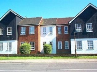 GROUND FLOOR ONE BEDROOM FLAT – CHALFONT ST GILES