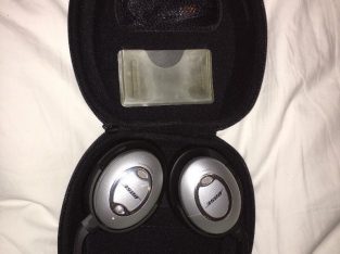 Noise Cancelling Headphones – Bose QC15