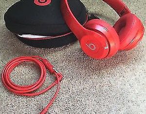 Wireless Headband Headphones – Beats by Dr. Dre Solo3
