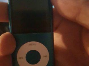Like NEW Apple iPod