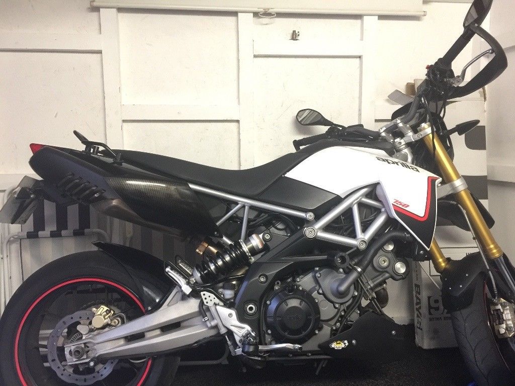 2015 aprilia dorsoduro 750 ABS