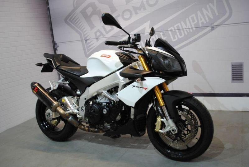 APRILIA TUONO V4 APRC ABS, 2014 EXCELLENT CONDITION