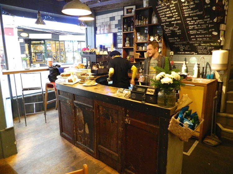 FULL A3 LICENCE Well Established High End Coffee Shop For Sale
