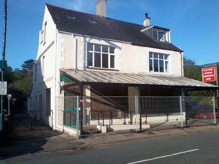 Shop To Let – Golden Opportunity Llanberis