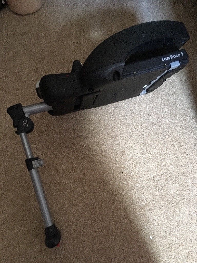 Good Condition Maxi-Cosi Easybase 2
