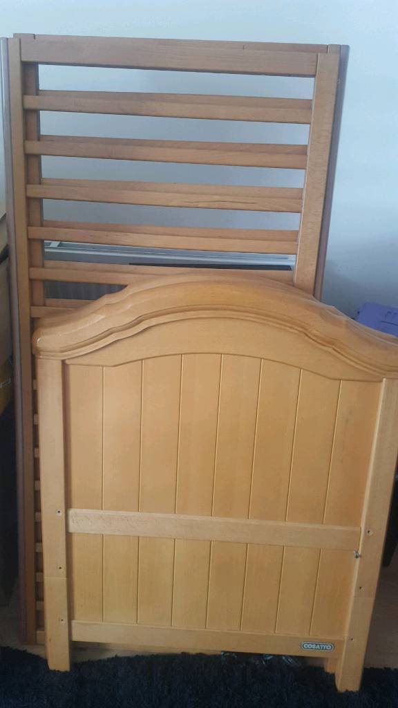 Cot bed, Cosatto Venus Quick Market