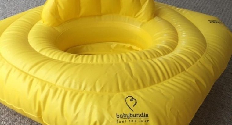 Like new Baby swimming float seat
