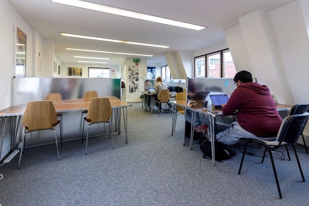 Desk space from £64 /month + VAT Affordable flexible Coworking / Shared office space in Maidenhead