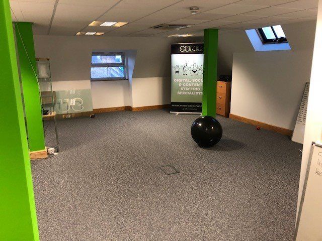 1-6 desks available in Serviced office space/desk space in Bromley