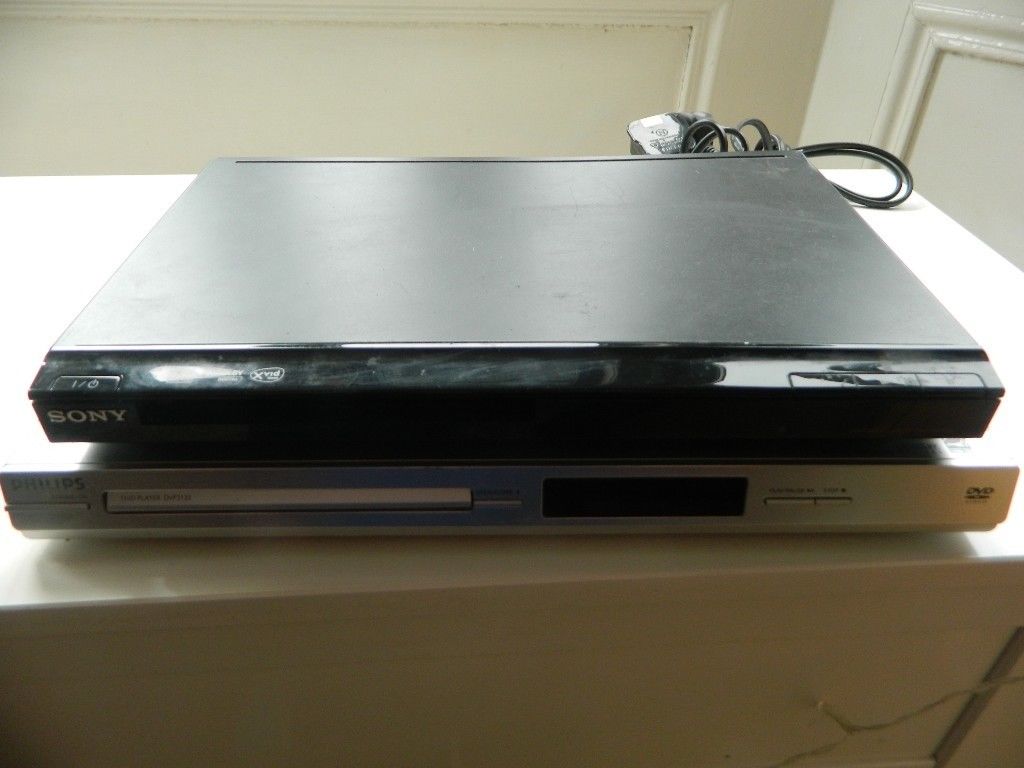 DVD Players x2