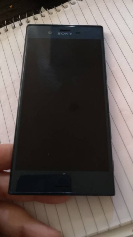 32gb phone Sony XZ Forest Blue o2