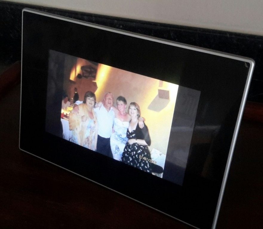 Linx Digital Photo Frame