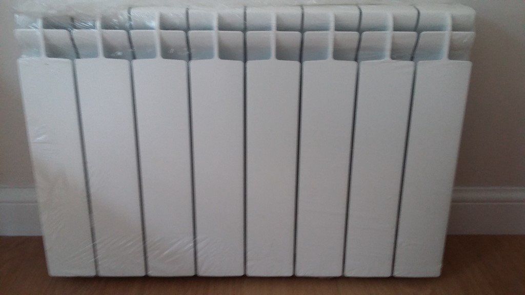 Brand new and in package Radiator (white) fontidal