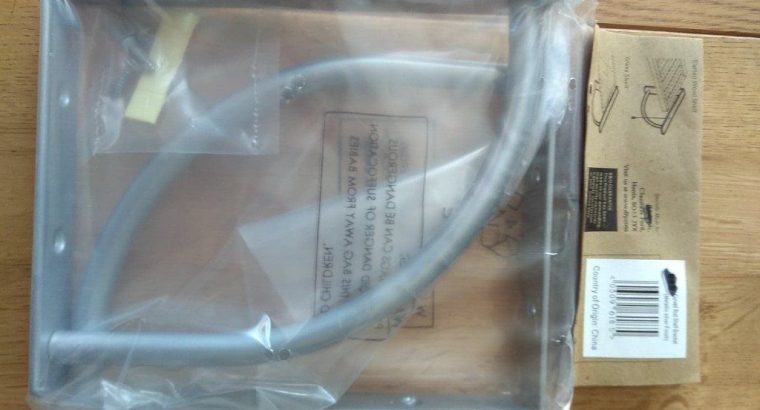 For sale Shelf Brackets, Metalic Silver Finish (for use with wood and glass shelves) 19cmX15cm