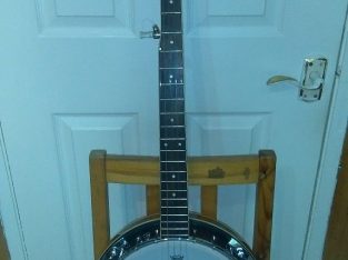 New condition 5 String Banjo by Gear4music