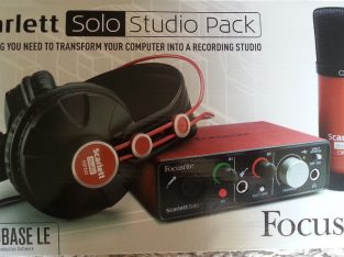 Virtually in new condition Scarlett Solo studio Pack