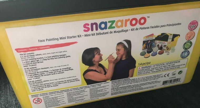 Brand new Face painting kit Snazaroo