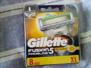 New and sealed Gillette Fusion 5 blades x8 pack