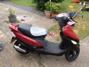 2008 50 cc moped for parts or repairs