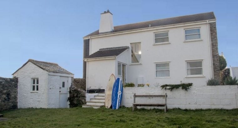 September availability Large Cornish House, sleeps 9 in 5 beds