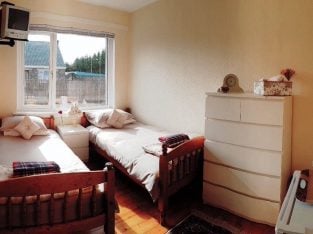 5 bedroom Festival accommodation available