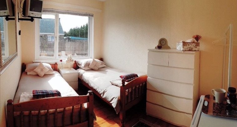 5 bedroom Festival accommodation available