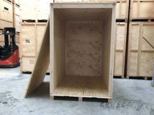 Available to rent SECURE STORAGE CONTAINERS