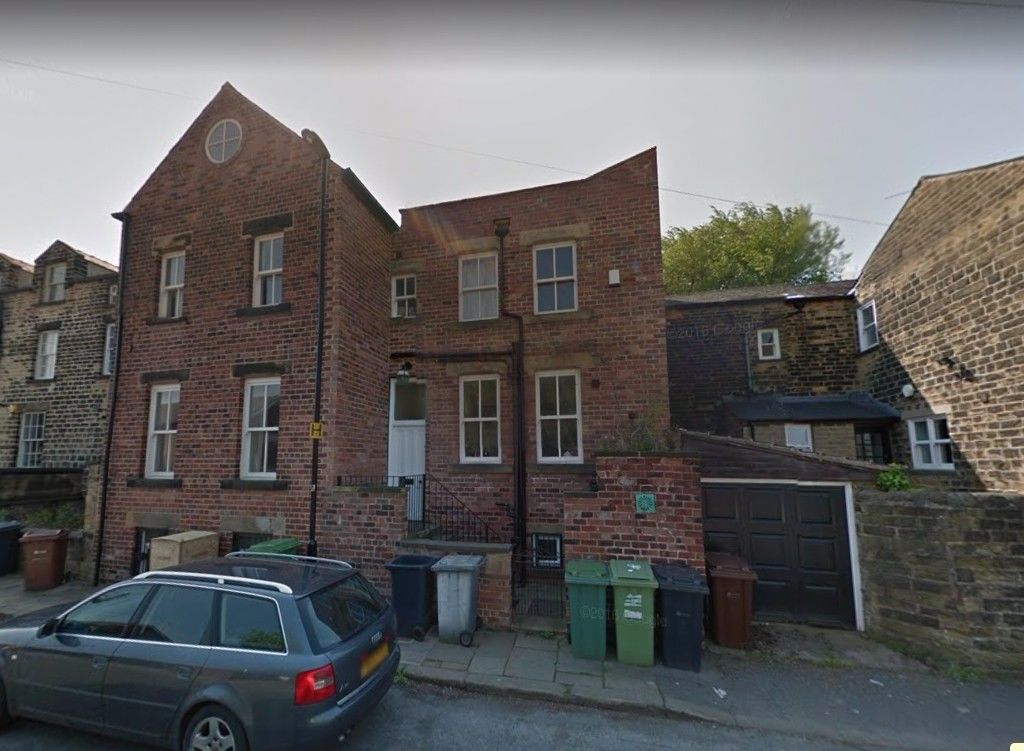 Leeds FANTASTIC BASEMENT available for storage
