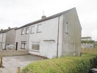 Available Now 3 Bedroom REFURBISHED SEMI DETACHED VILLA in Ashamrk Avenue New Cumnock