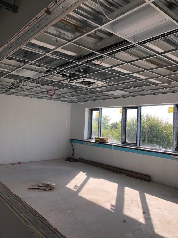 Gang of ceiling fixers wanted