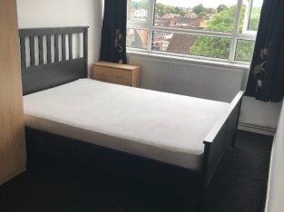 To Let Double Large Room