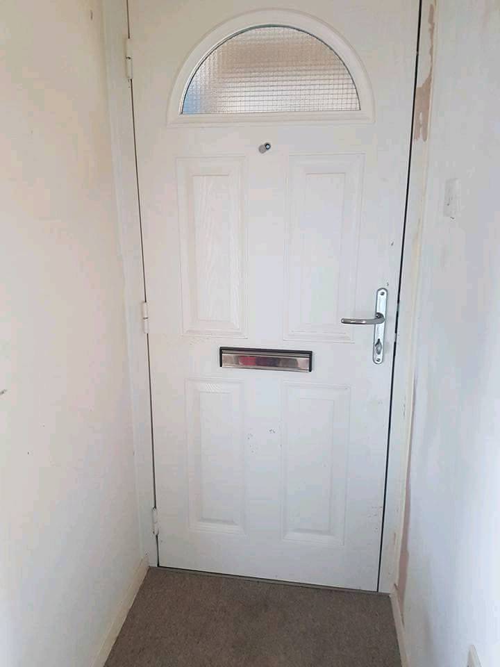 Bookham Large studio flat
