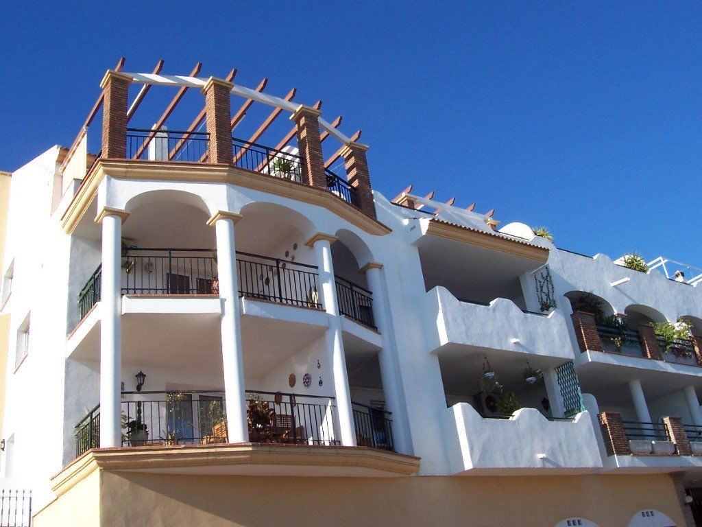 Spain Stunning 2 bed penthouse in beautiful Benalmadena Pueblo,Costa Del Sol, Pool with sea views