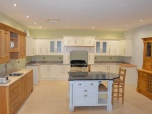 For Sale Hand Made Kitchen Manufacturer Near Winchester