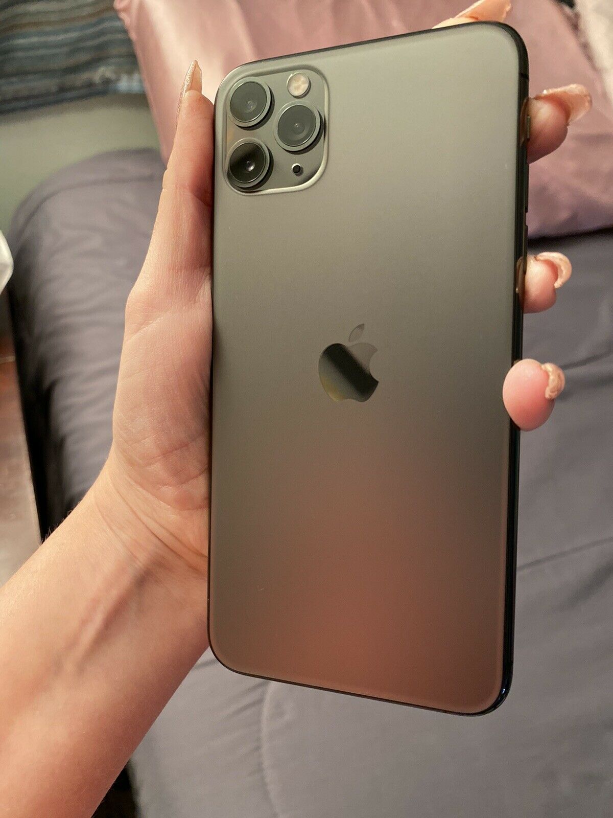 512GB APPLE IPHONE 11 PR0 MAX FOR SALE