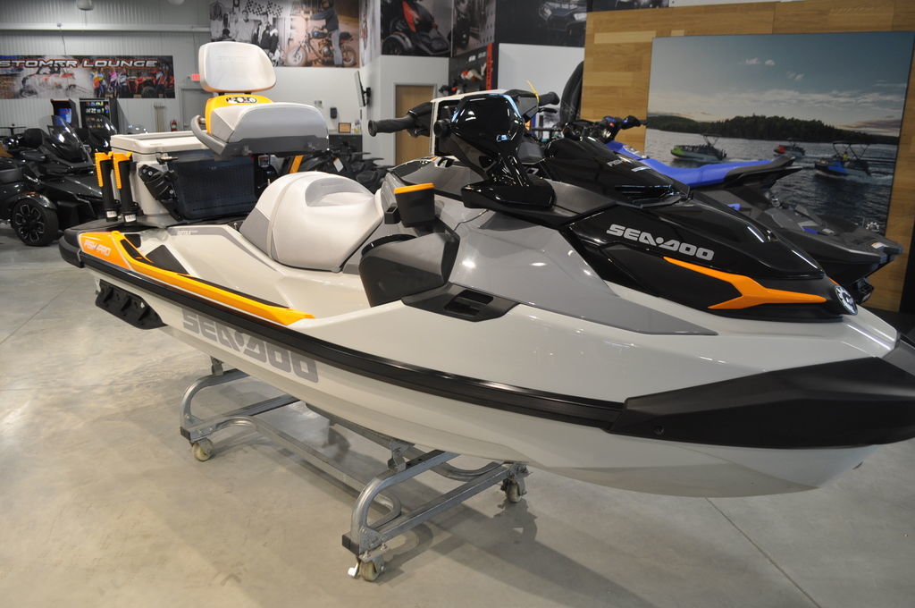 New Sea-Doo Fish Pro iBR/iDF with Sound System