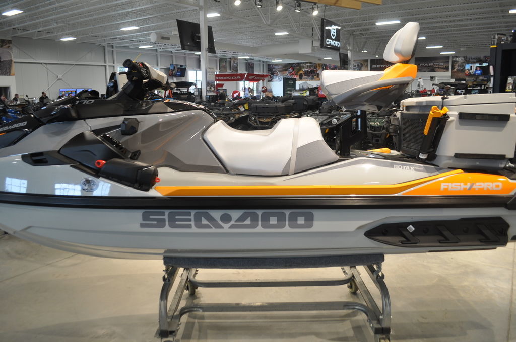 New Sea-Doo Fish Pro iBR/iDF with Sound System