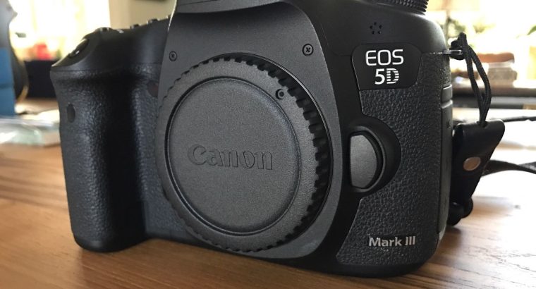 Canon EOS R3 Dital camera/Nikon Z 7II FX-Format Mirrorless