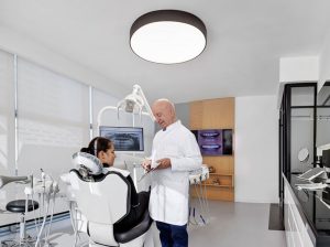 Best Dental Implant Surgery in UK | Want Smile