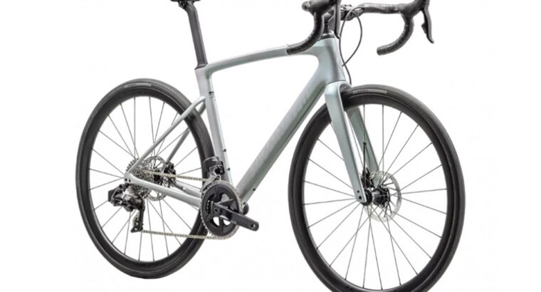 2024 Specialized Roubaix SL8 Expert Road Bike
