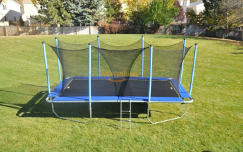 Maximize Fun: 10-Minute Rectangular Trampoline Workout Hacks