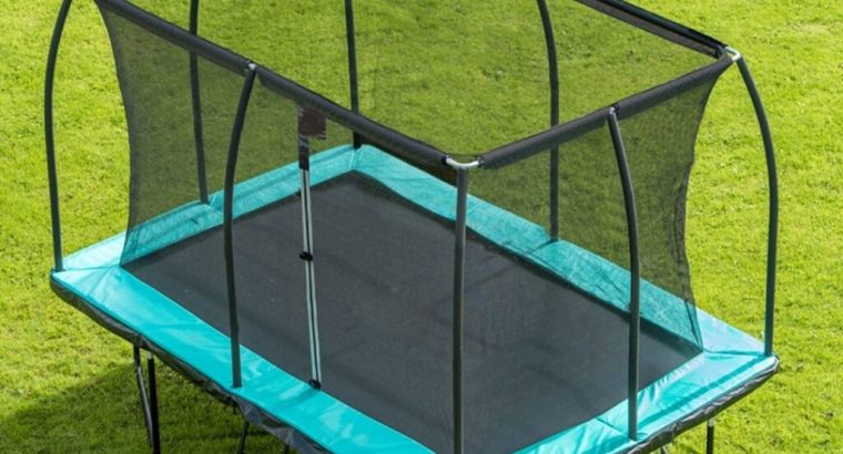 Effortless Fitness: 10-Minute Hacks on a Rectangular Trampol